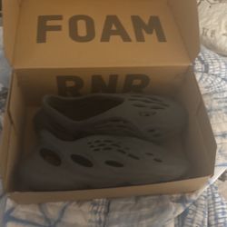 Size 10 Yeast Foam Runner 
