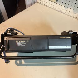 Alpine CD Changer - Acura, BMW etc 