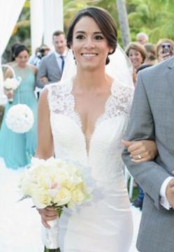 Wedding dress (Paloma Blanca)