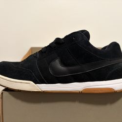 Nike 6.0 Air Mogan Low – Black/Black-White-Gum – Men’s Size 10.5 – OG Box