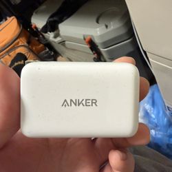 Anker PowerPort III 65W Pod