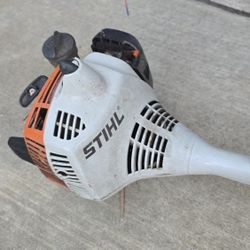 Weedeater Grass Trimmer 