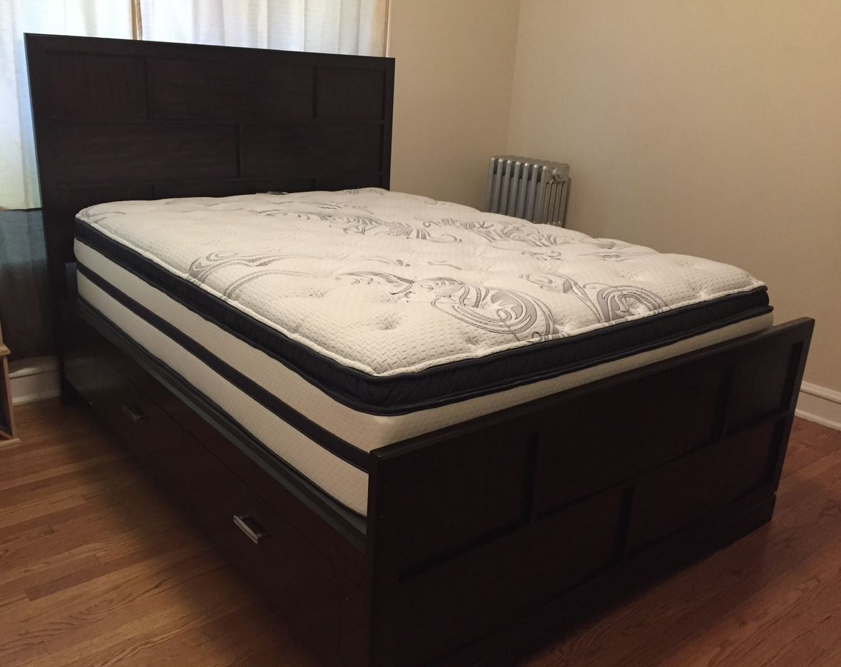 BED FRAME AND MATTRESS