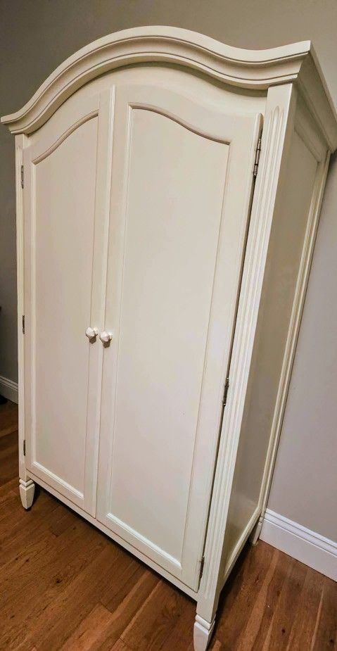 Pottery Barn Kids Madeline Armoire Closet