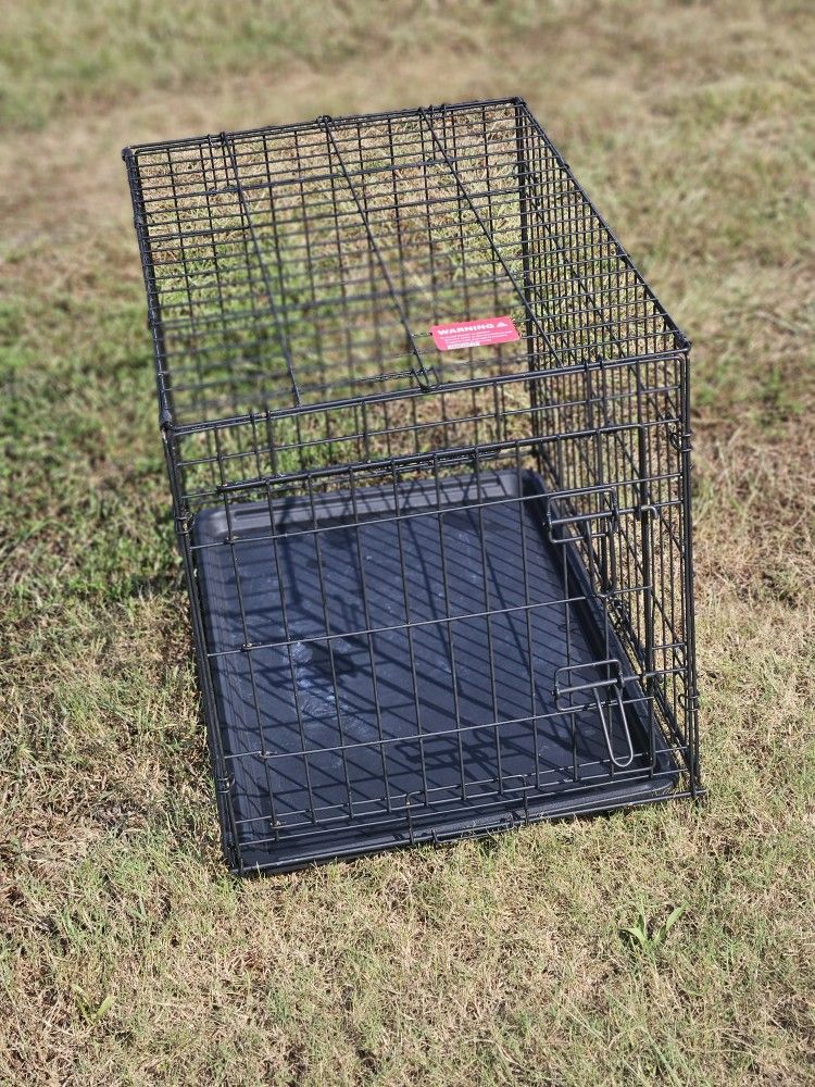 Top Paw Single Door Folding Wire Dog Crate