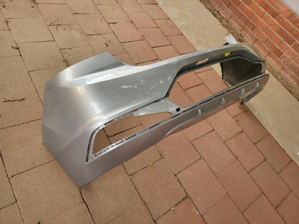 2019 - 2020 Hyundai Elantra Rear Bumper Cover Oem 