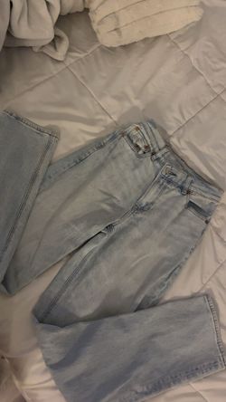 American eagle light washed strigid jeans