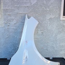 2014-2019 MERCEDES CLA250 C117 FRONT RIGHT PASSENGER SIDE FENDER COVER PANEL OEM