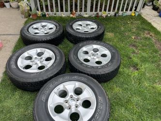 Set 5 Jeep Cherokee And Wrangler .