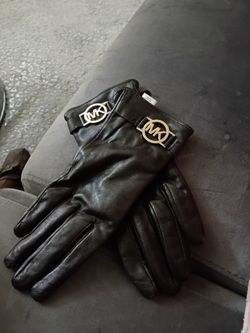 MK gloves