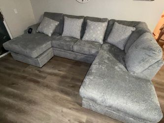 Sectional with chaise couch