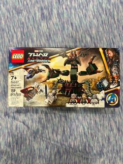 LEGO Marvel Thor Love and Thunder Attack on New Asgard 76207