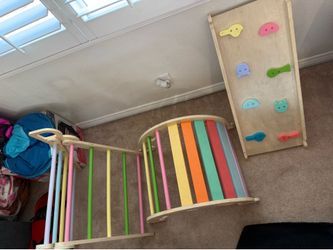 “Bluewood” toddler, climbing set