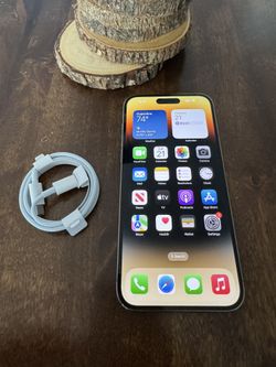 Iphone 14 Pro Max UNLOCKED 1 TB Great Condition