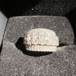 10k Gold - 2ct Diamond Ring 