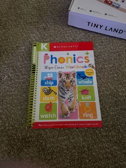 Dry Erase Phonics Book