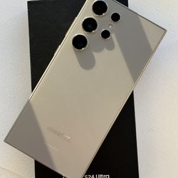 Samsung Galaxy S24 Ultra 