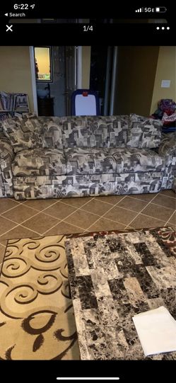 4 pieces couches same size