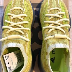 Adidas Yeezy Boost 380 Hylglo Grade School Sz4 for Sale in Stockton, CA -  OfferUp