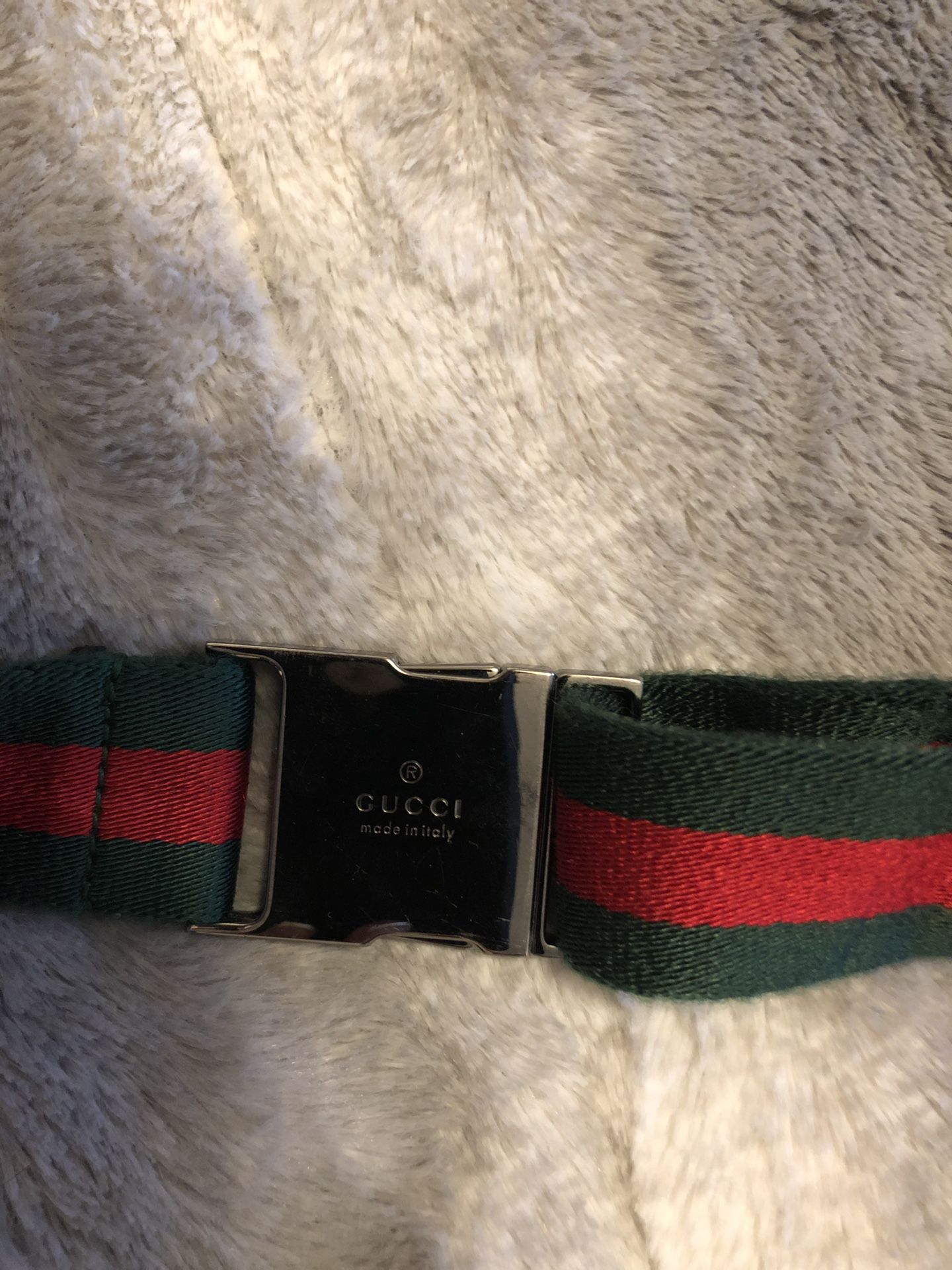 100% authentic Gucci belt/fannypack