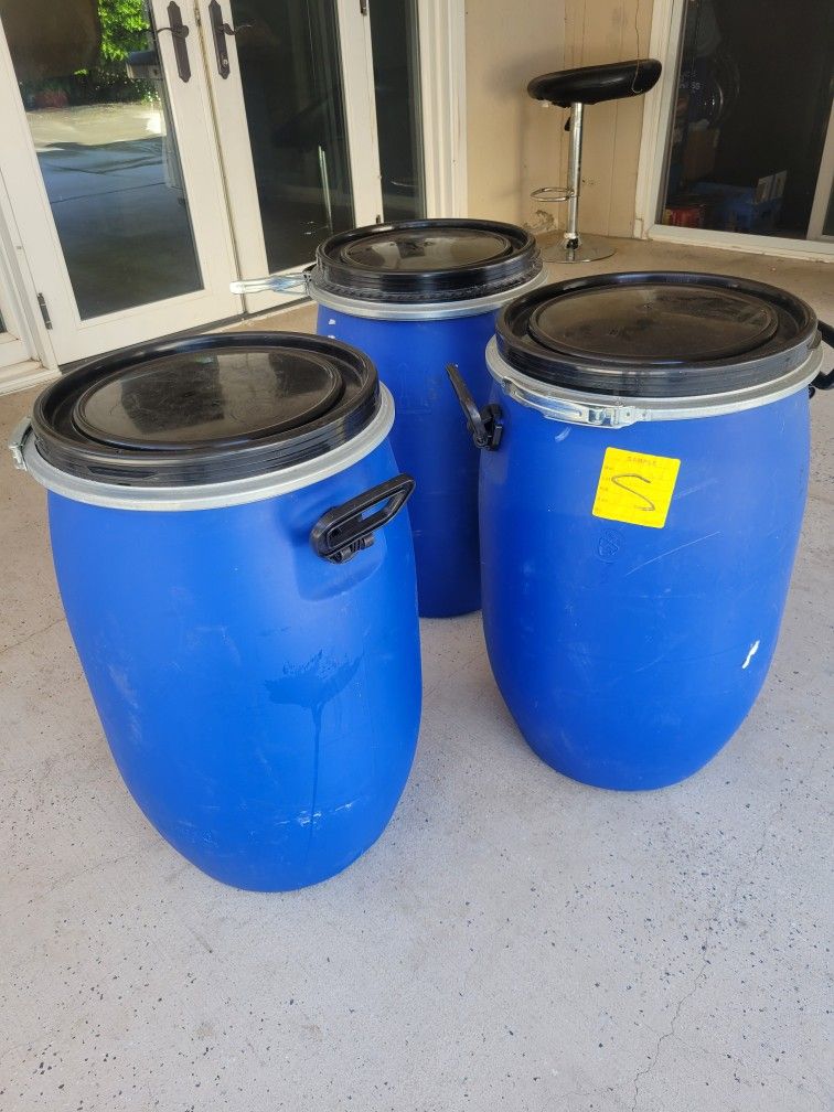 Barrel A$10 Dólares Cada uno