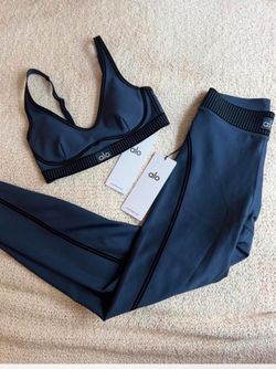 Brand New Alo set