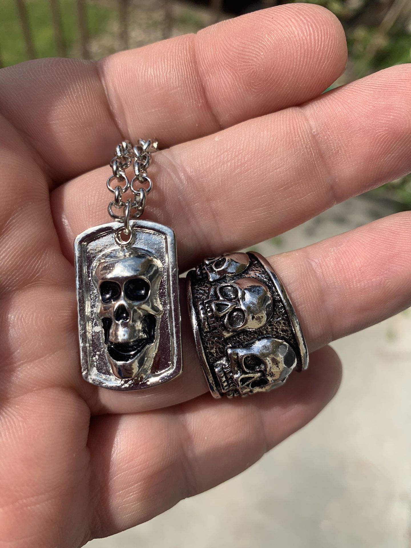 Beautiful skull π set