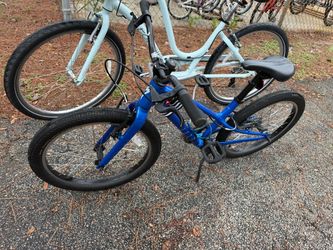 Specialized Kids Blue Mountain Bike