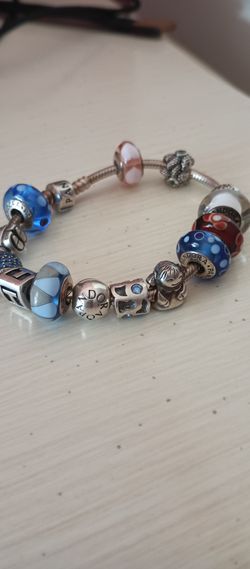 Pandora Bracelet With Charms 