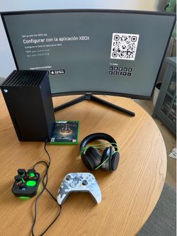 Xbox Series X bundle with gaming monitor