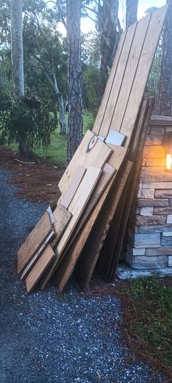 FREE PLYWOOD PIECES