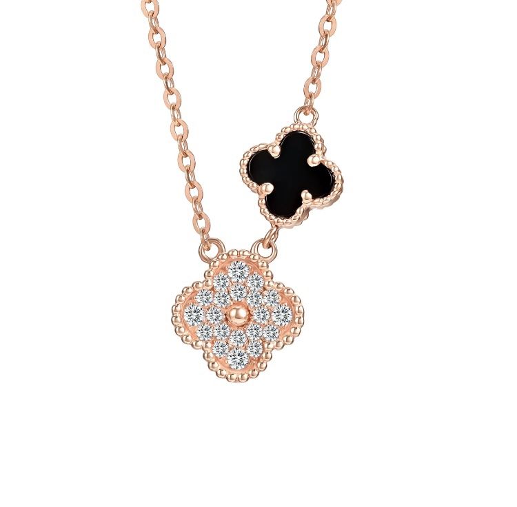 18k Gold Four Leaf Clover Necklace