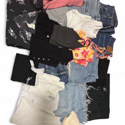 Bag of Brand Name Clothes -Female -Medium Ropa de marcas combinadas, Talla M