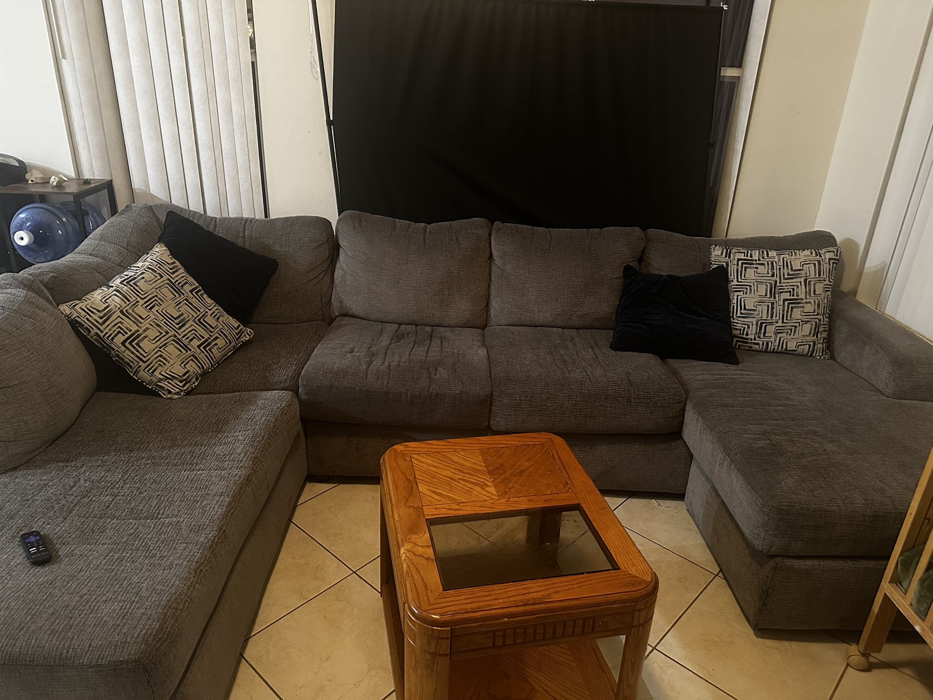 Couch Sectional