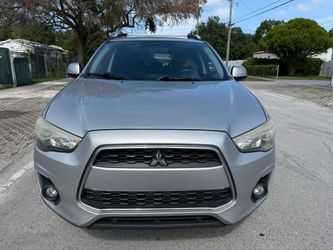 2014 Mitsubishi outlander