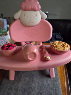 Baby Doll High Chair And Accessories 