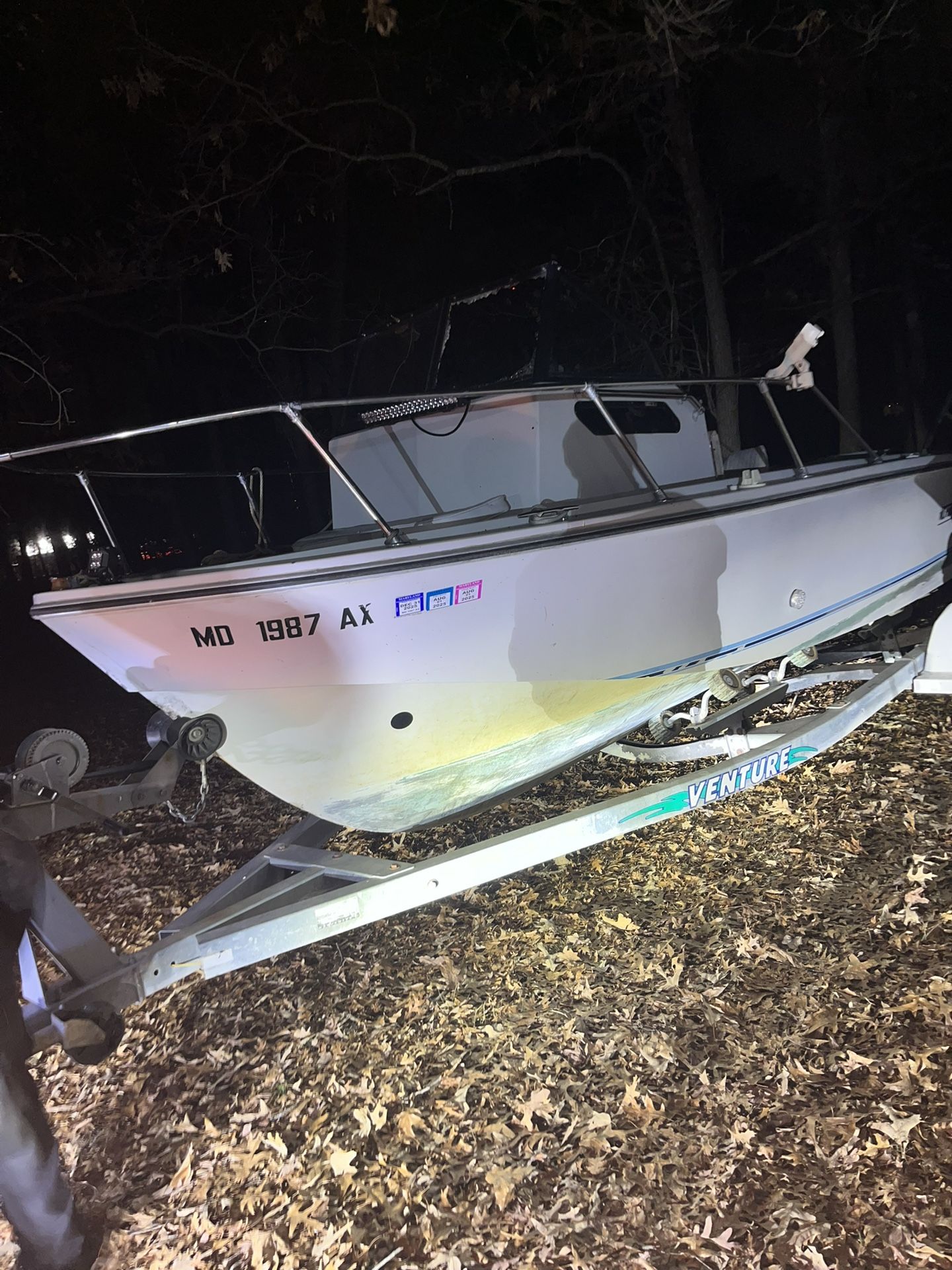 1990 Galaxy 198 walk around