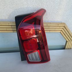 2020 - 2023 HYUNDAI PALISADE RIGHT TAILAMP TAIL LAMP LIGHT PASSENGER SIDE GENUINE USED OEM.  B1