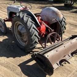 Ford 8N 1948