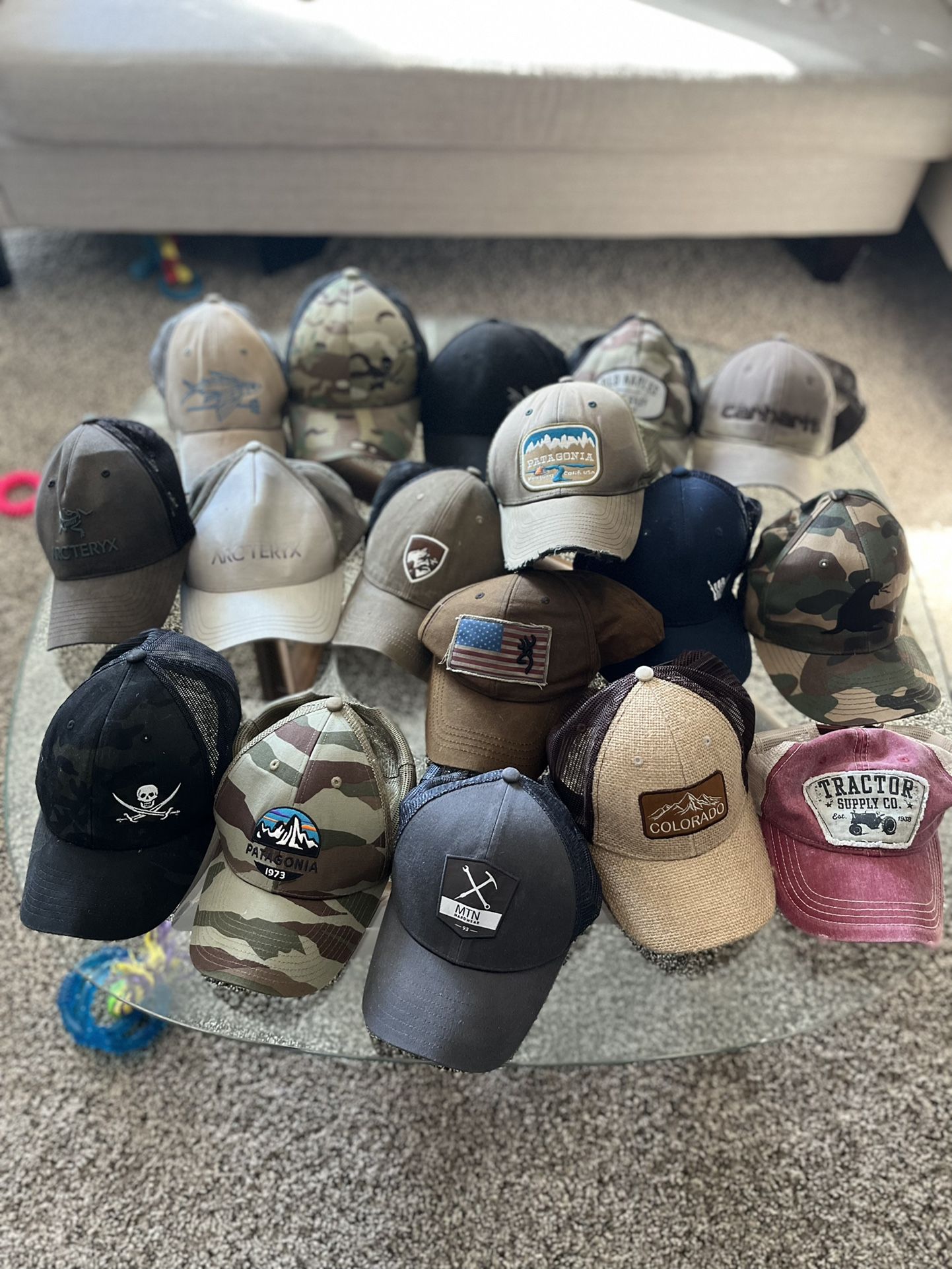 Men’s Hat Lot