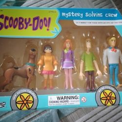 Scooby Doo 2002 Mystery Solving Crew