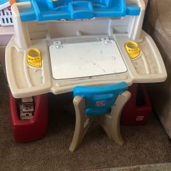 Kids Desk 
