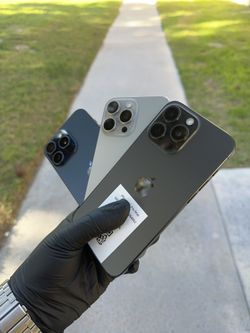 iPhone 15 Pro Max Factory Unlocked / International / Mexico