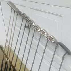 Great Full Set Of Callaway Irons & Matching Woods And Driver 