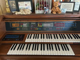 Lowry organ