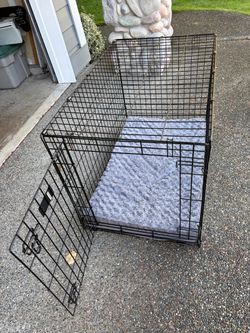Medium-sized Dog Crates