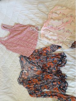 Girls size S
