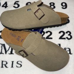 BIRKENSTOCK BIRKS CLOGS SIZE 8.5-9/41