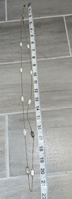 Kendra Scott Necklace
