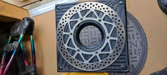 Rm250 front brake rotor
